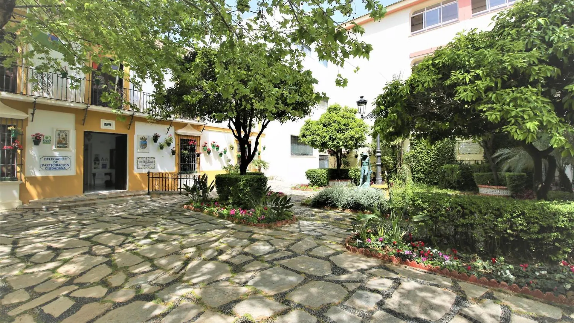 Estepona Centre Apartment Puccini